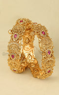 Best Design Of Gold Look Ruby Women Bangles Kangan