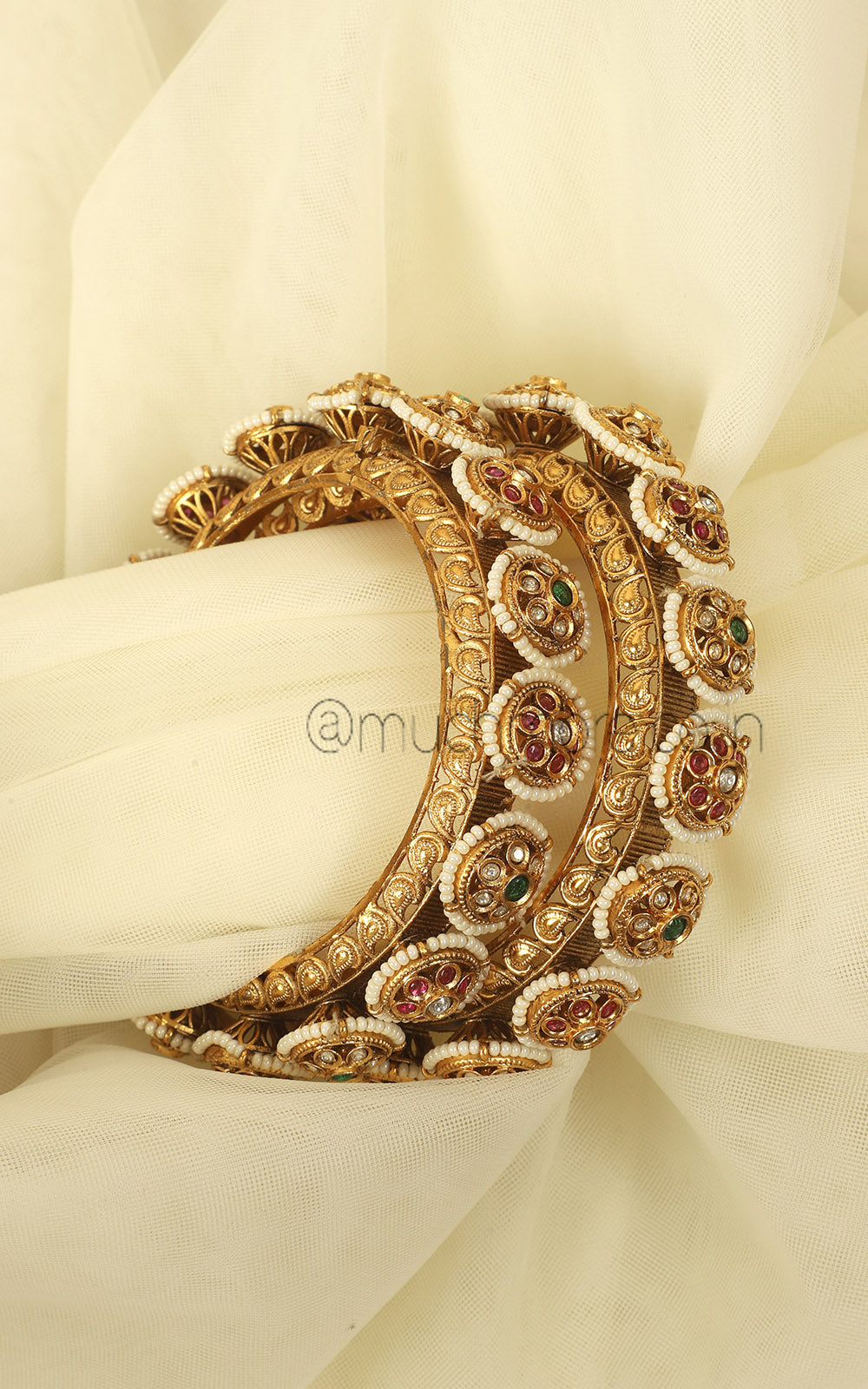 Much More Ruby Green Pearl Gold Look Pacheli Bangles