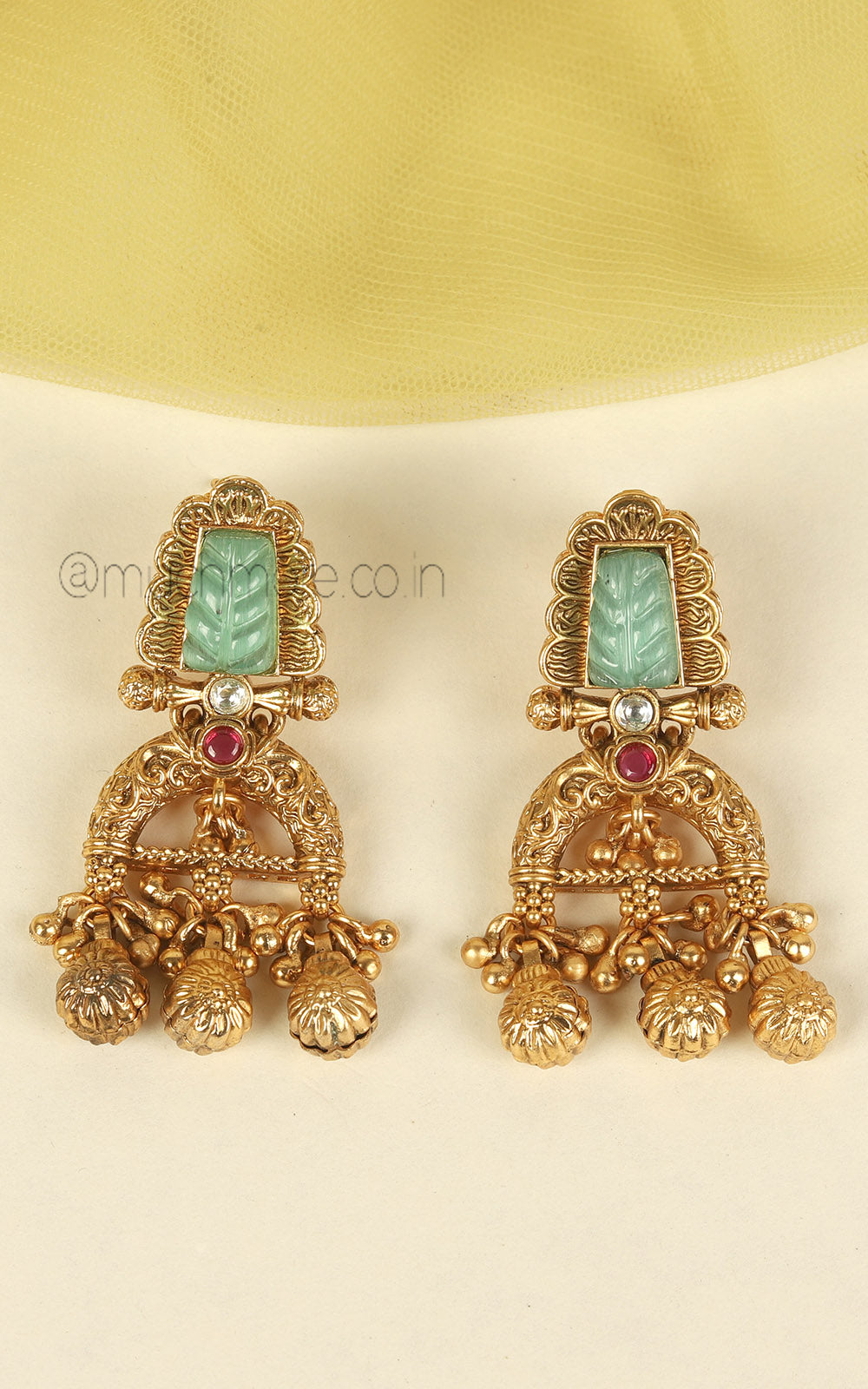 Gold Look Pendant Set With Ruby And Mint Geen Color