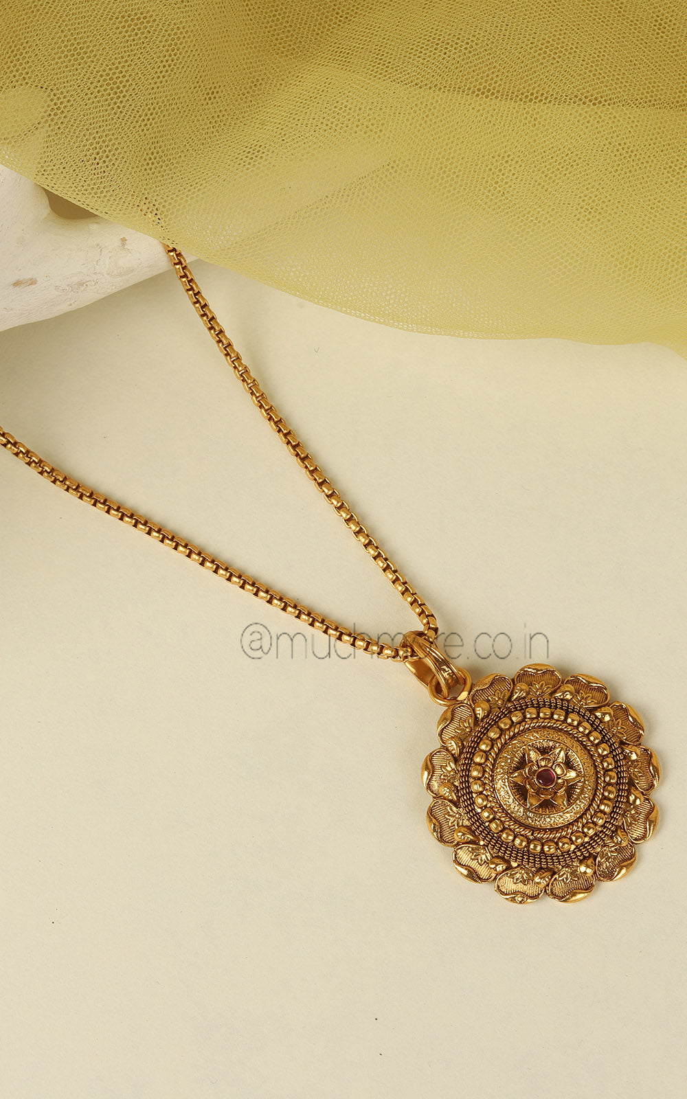 Light And Cute Round Shaped Gold Look Ruby Pendant With Studs
