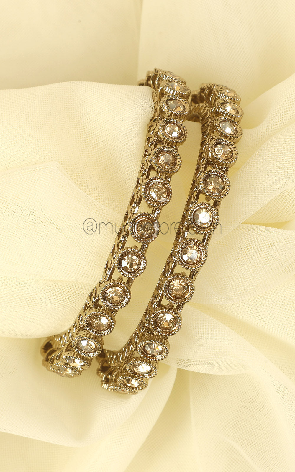 Low Price Range Antique Gold Polish Pacheli Bangles
