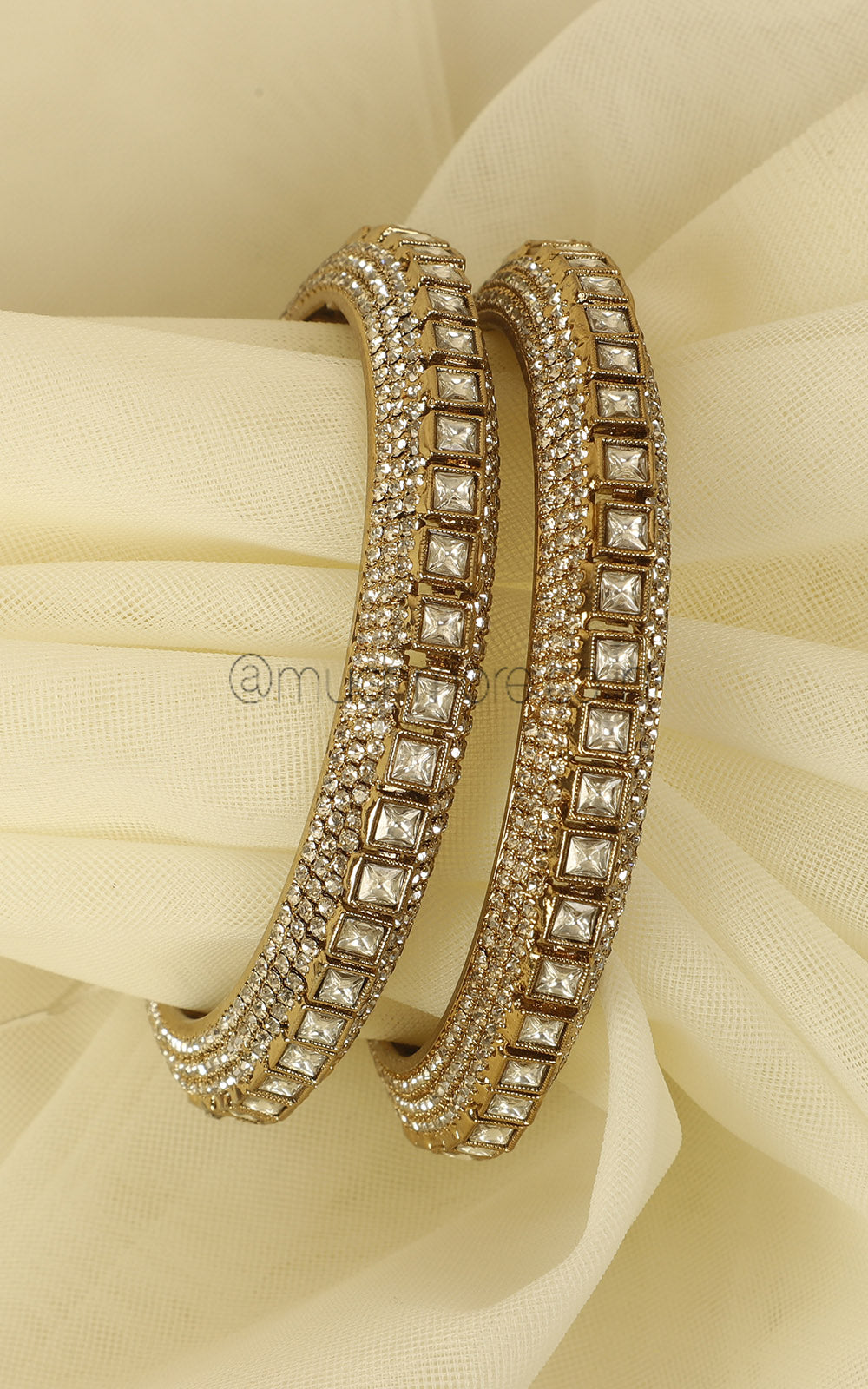 Antique Gold Polish Bangles For Wedding Wear