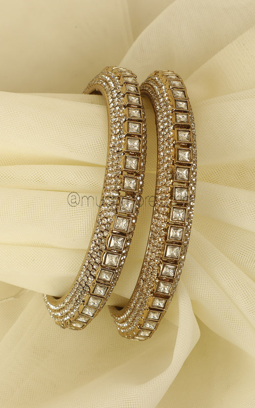 Antique Gold Polish Bangles For Wedding Wear