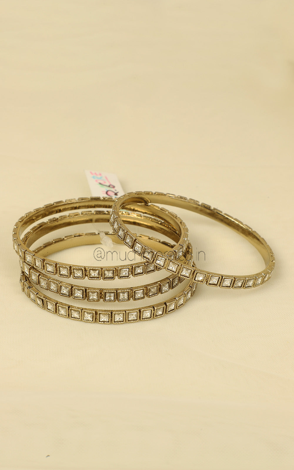 Perfect Set 4 Bangles For Wedding & Festive Wear