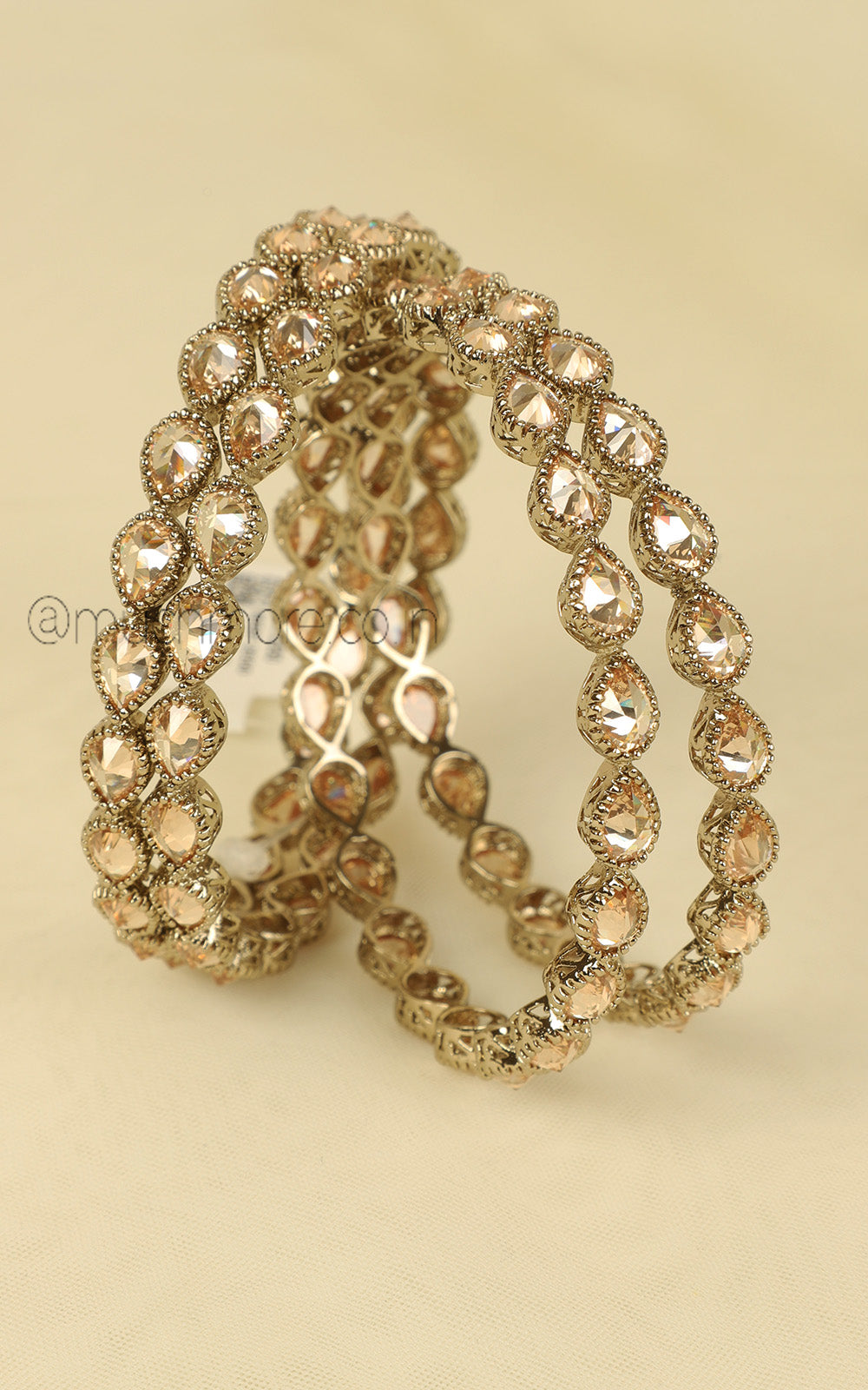 Antique Gold Polish Reverse AD Traditional Bangles