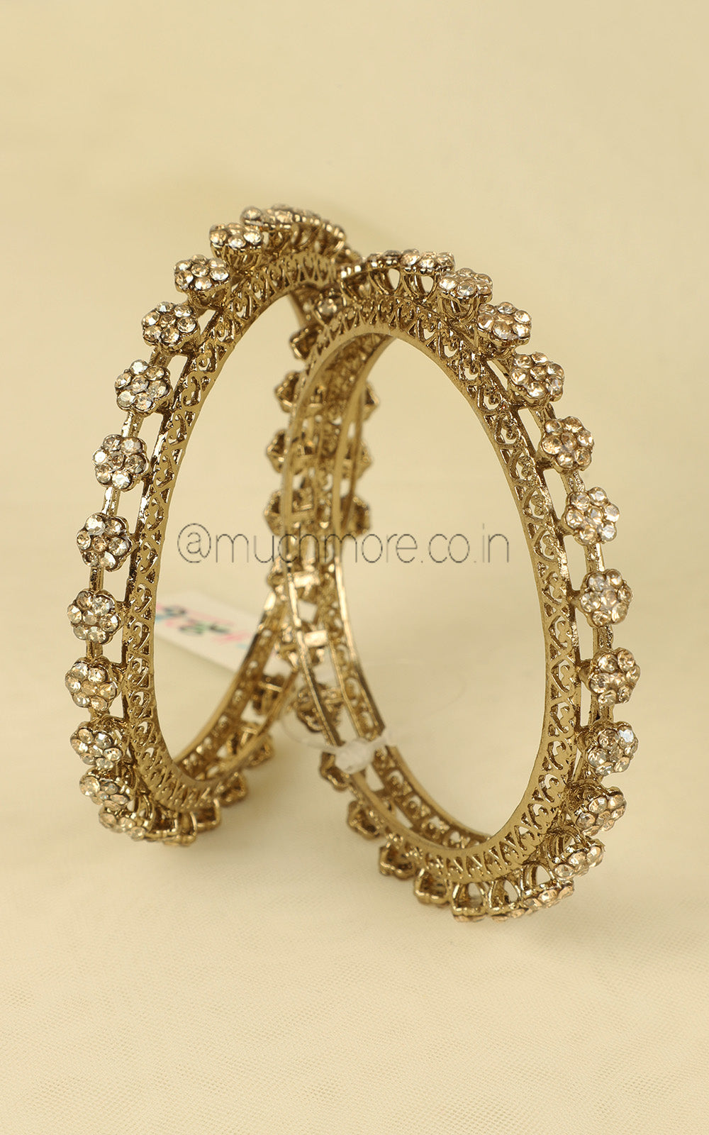 Flower Pattern Low Price And Latest Design Bangles
