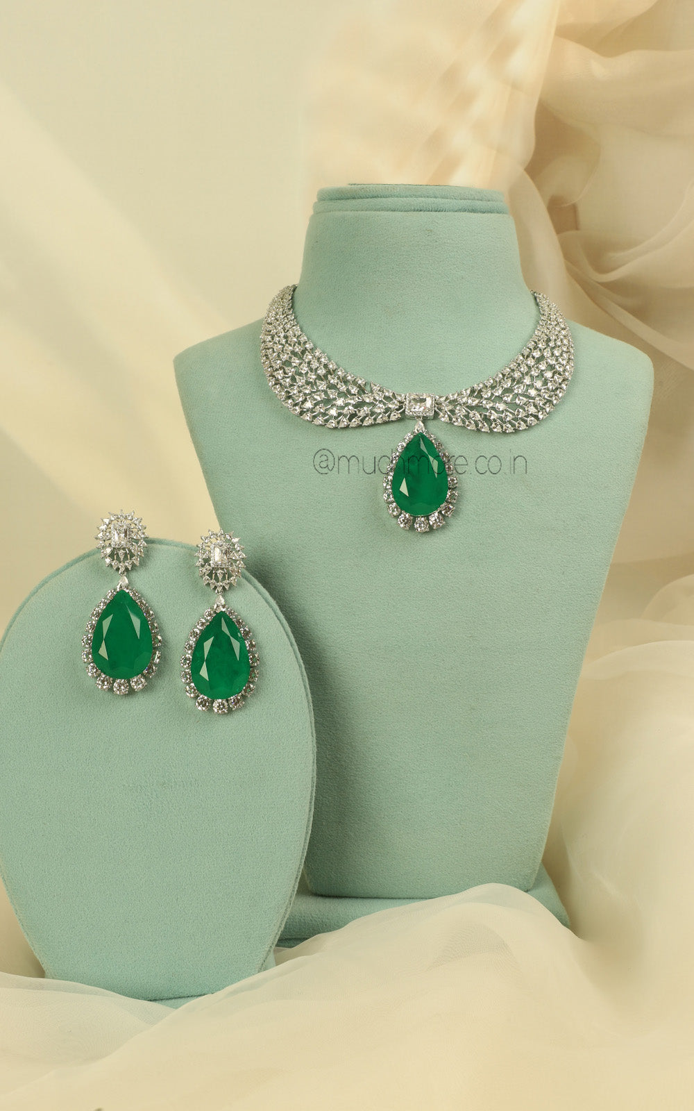 Much More Sophisticated Emerald Green Zircon Necklace Set