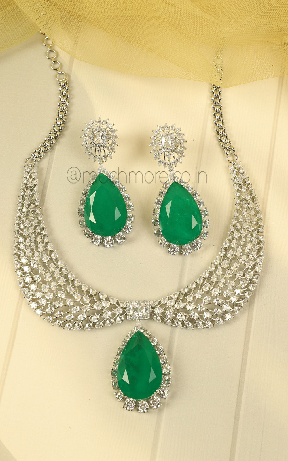 Much More Sophisticated Emerald Green Zircon Necklace Set