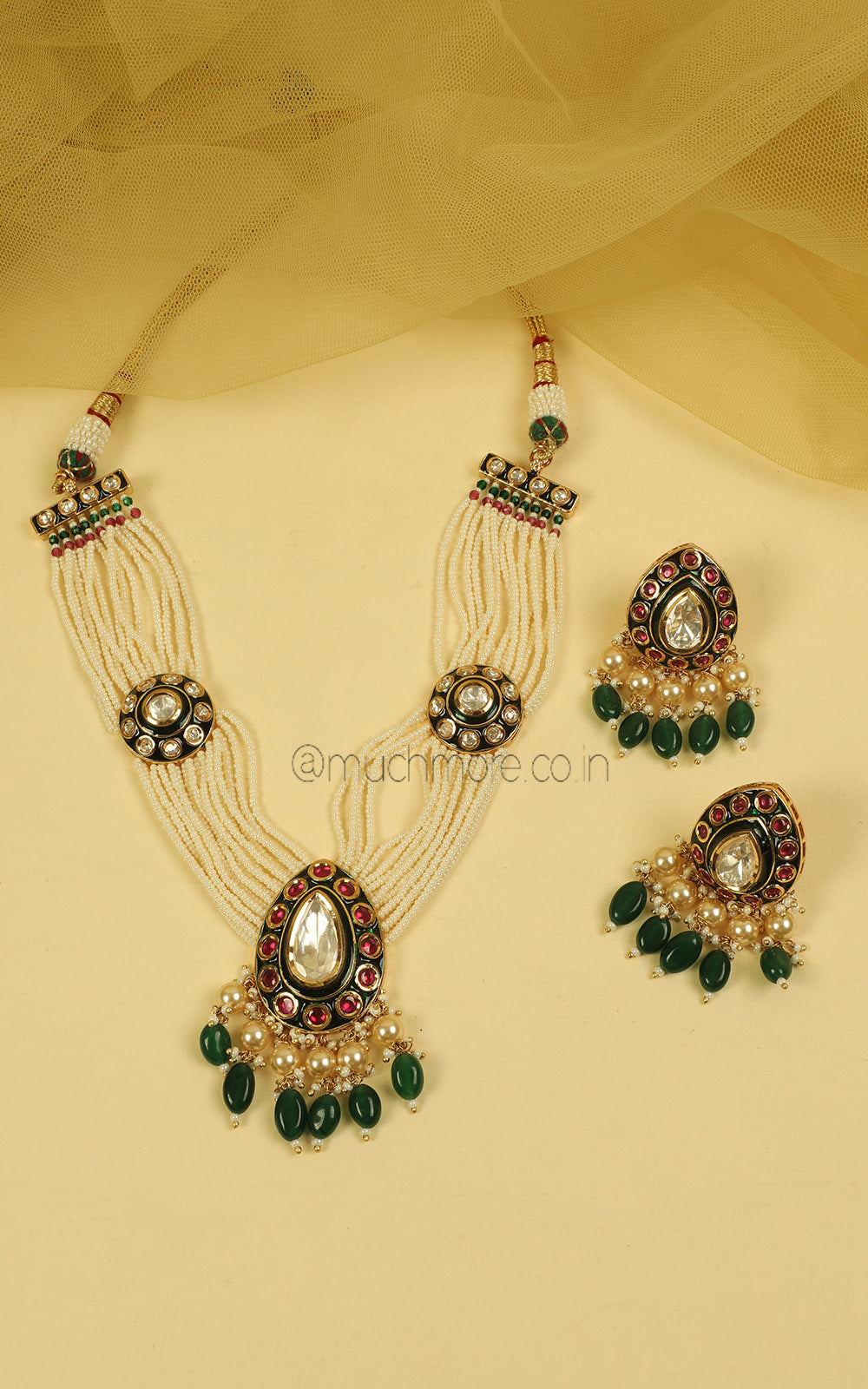 Emerald Green Kundan Pendant With Pearl Work Necklace Set