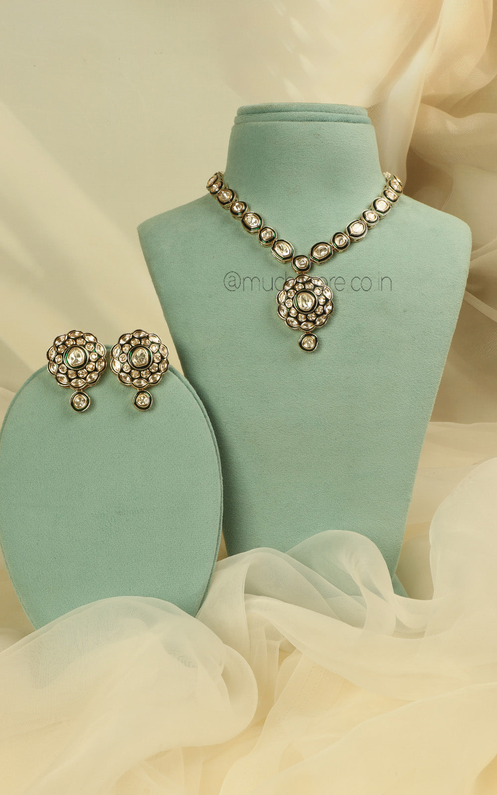 Emerald Green Meenakari Uncut Kundan Pendant Necklace Set