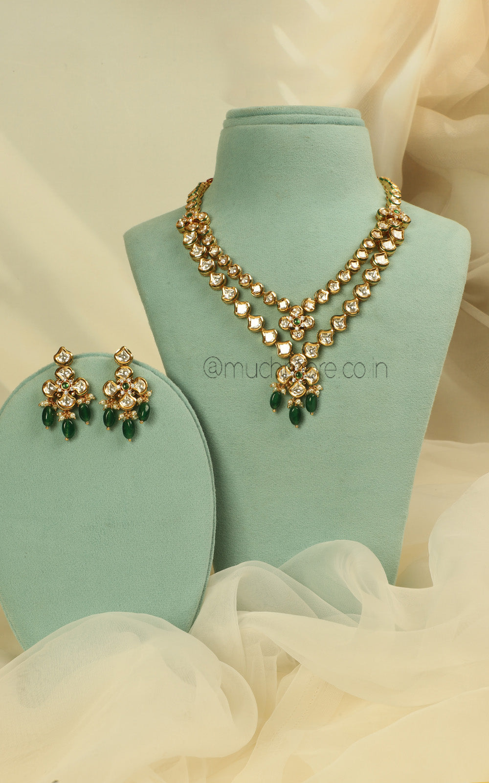 Double Layer Emerald Green Kundan Necklace Jewellery Set