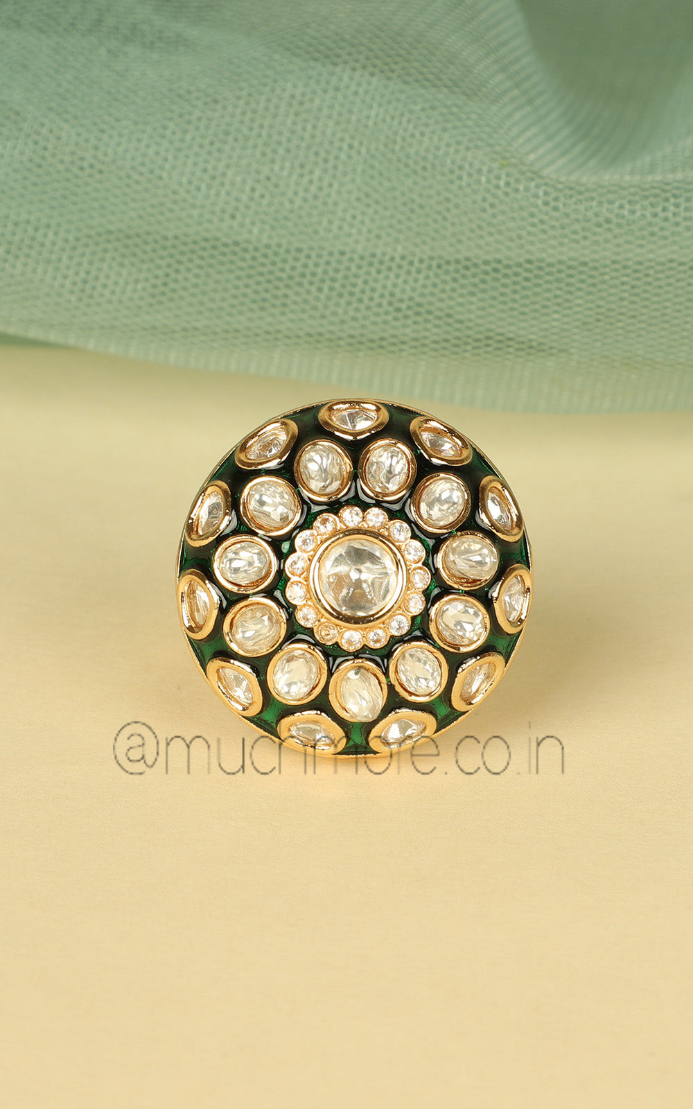 Round Shaped Emerald Green Enamel Work Kundan Ring