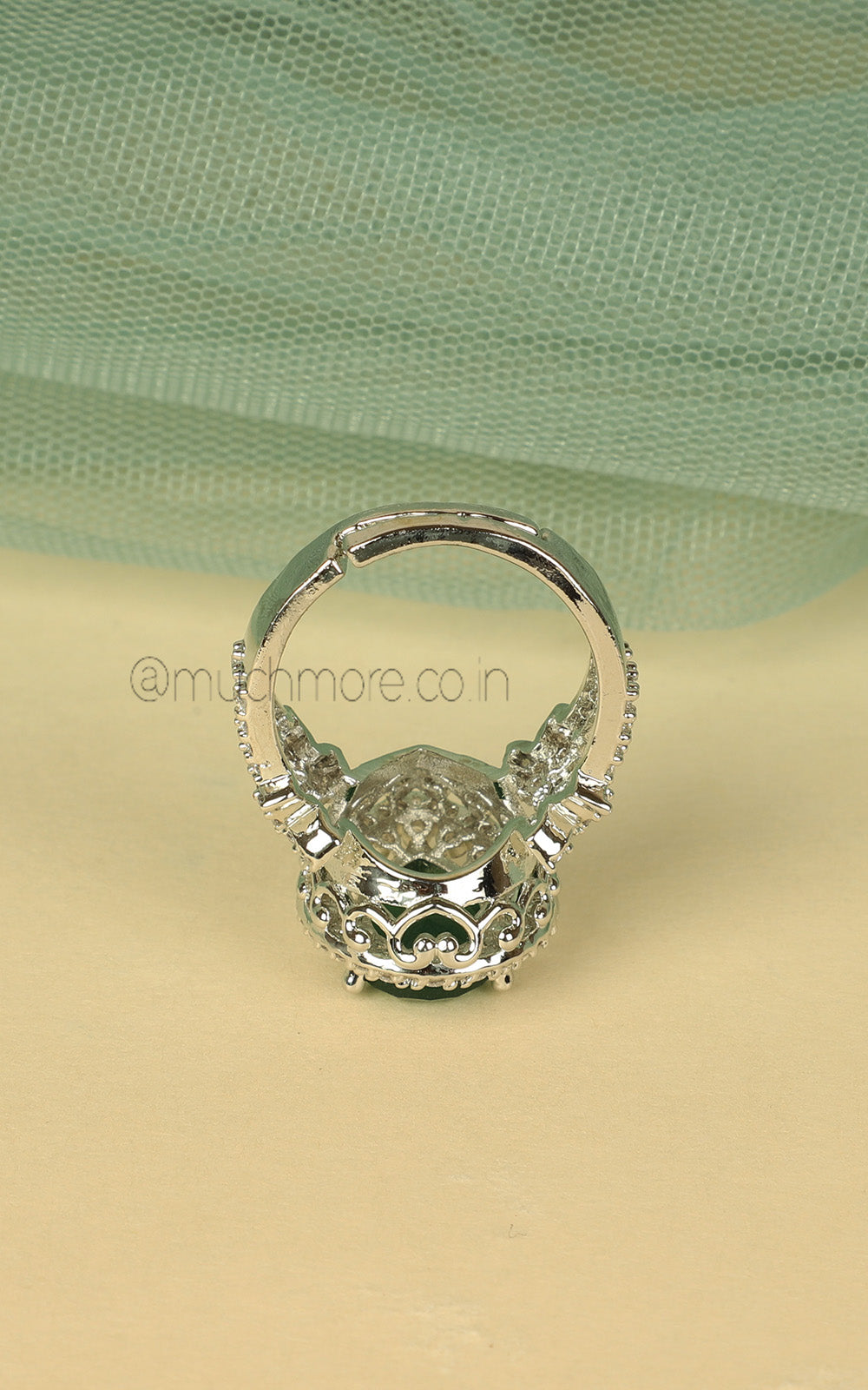 Silver Polish Drop Of Emerald Green Office Wear Women Ring