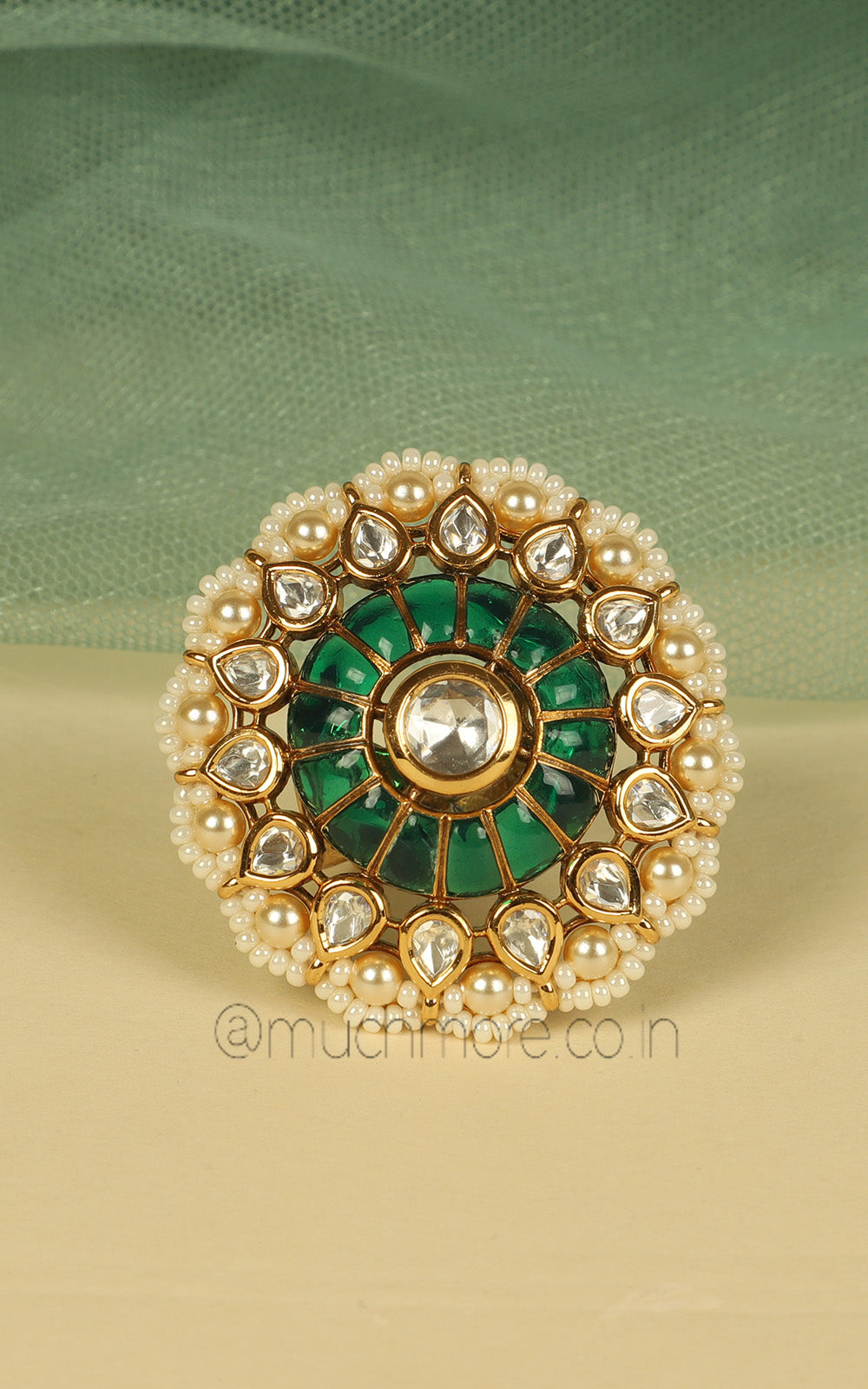 Round Shaped Emerald Green Kundan And Pearl Cocktail Ring