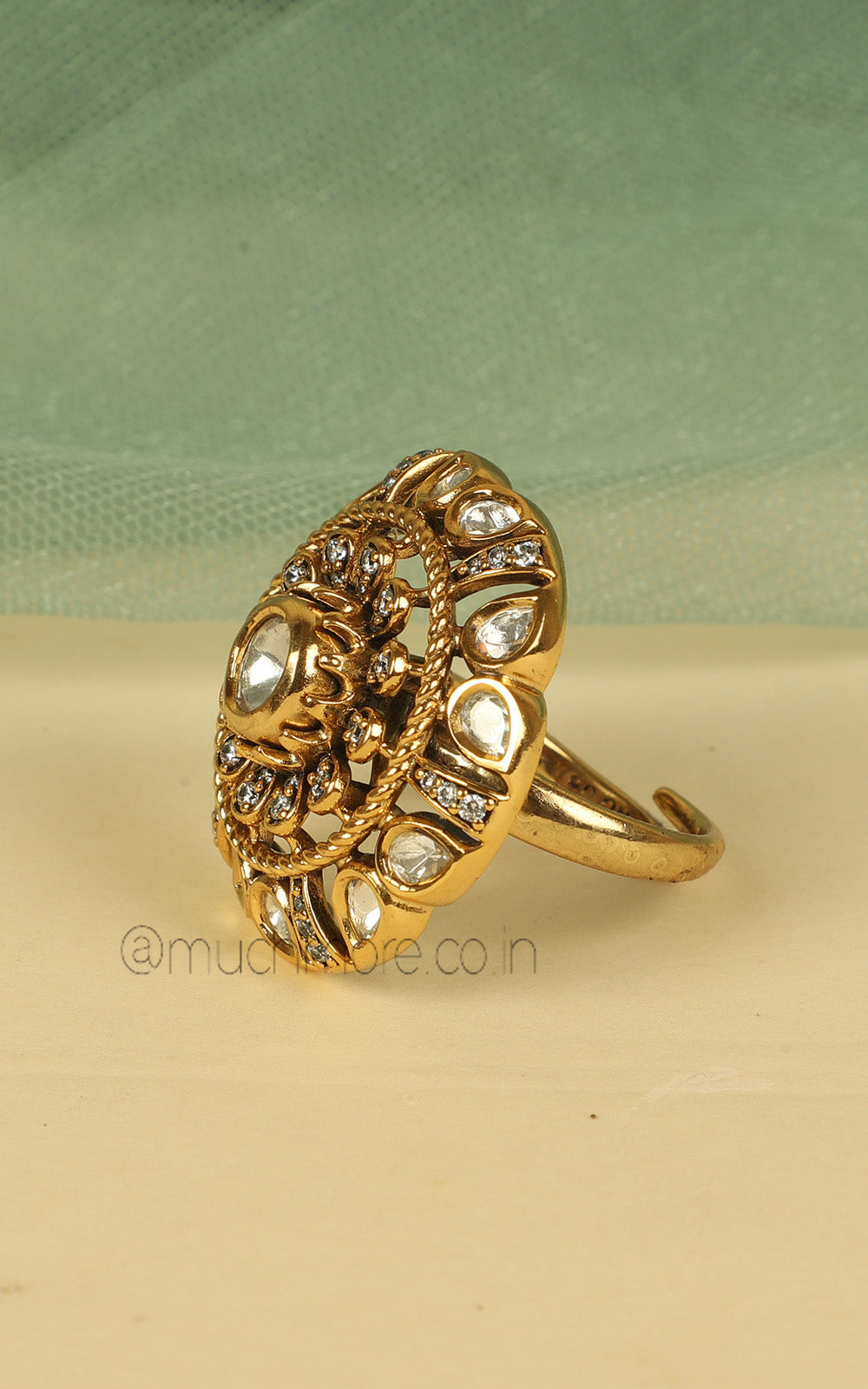 Circular Dull Gold Polish Kundan Cocktail Ring