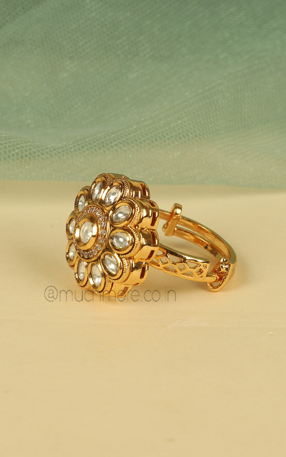 Classic Gold Polish Kundan Cute Ring At Low Price