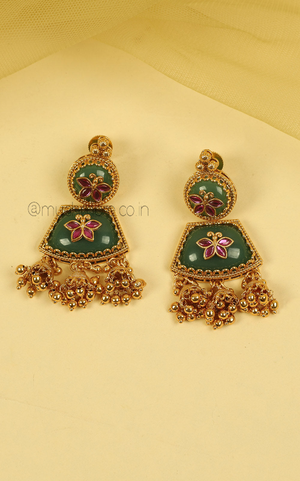 Gold Look Ruby Green Guluband Style Necklace Set
