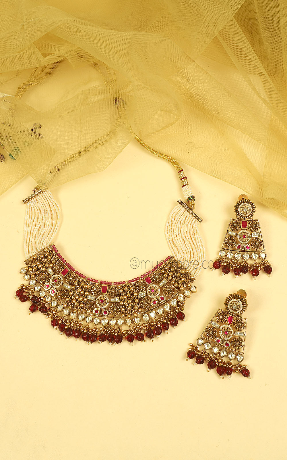 Antique Gold Polish Ruby Hanging Beaded Necklace Jewellery Set