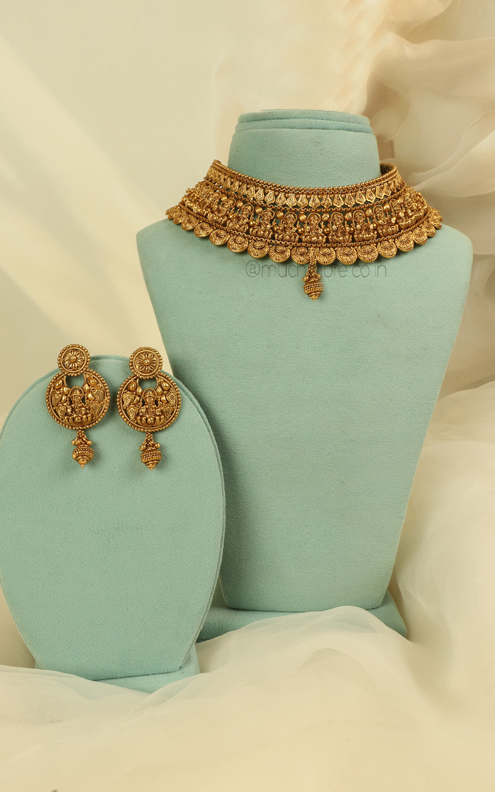 Gold Polish Temple Choker With Earrings And Maang Tikka