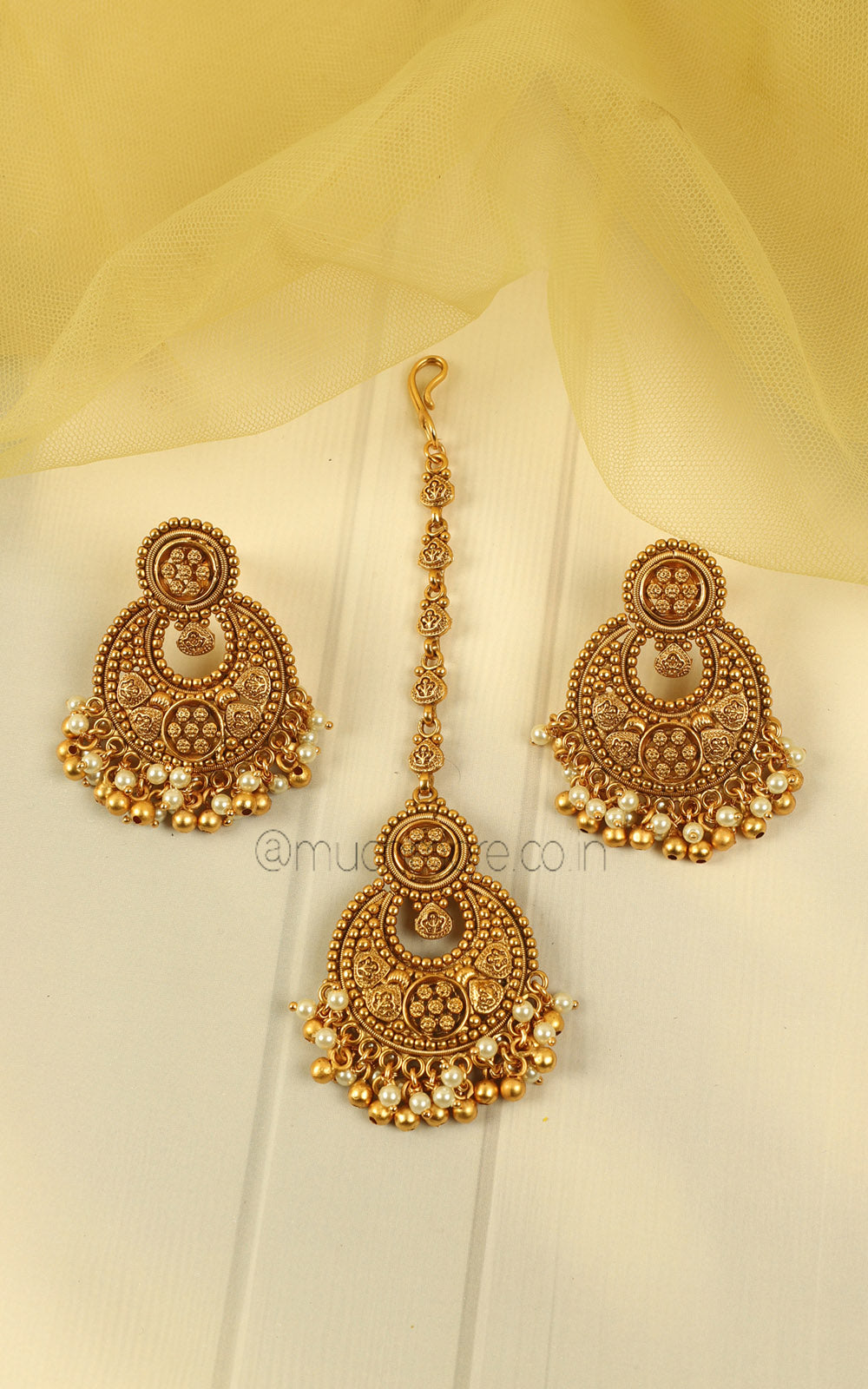 Buy Online Bridal Gold Look Choker With Pearl Drops