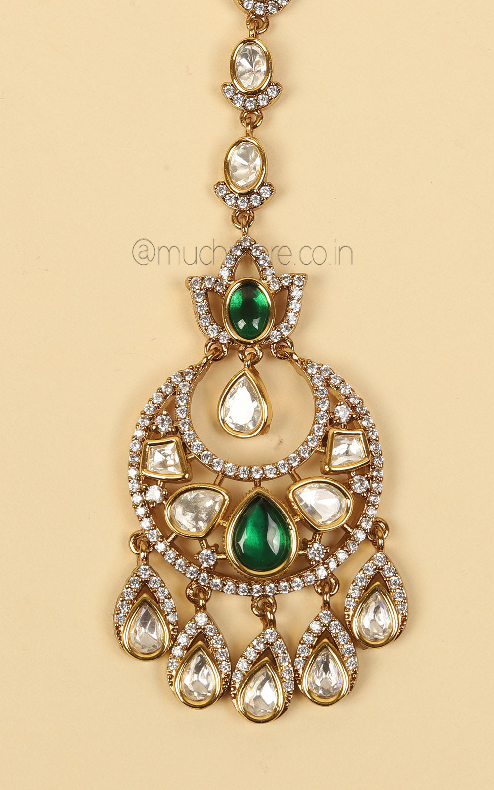 Chandbali Style Kundan Emerald Green With Diamonds Maang Tikka