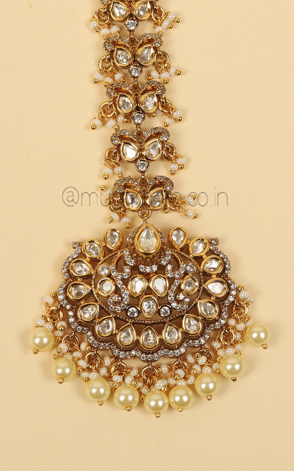 Gold Polish Kundan With Pearls Maang Tikka For Bride To Be