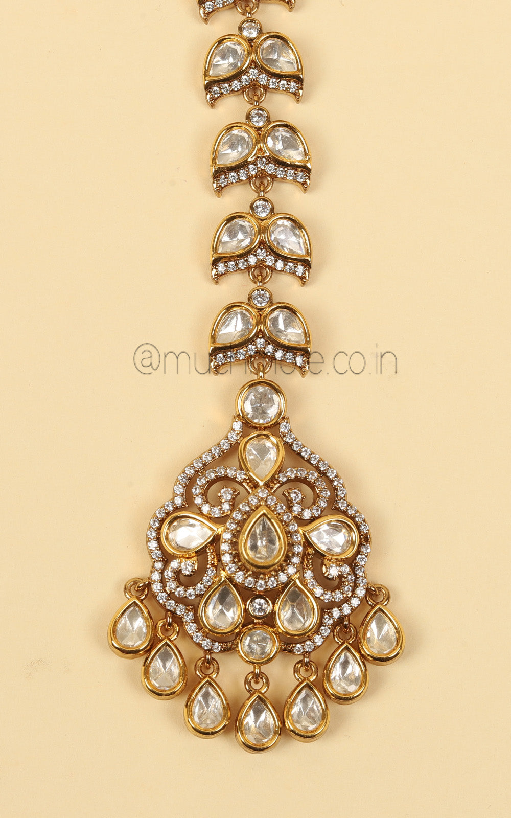 Gold Polish Kundan Maang Tikka With Diamonds For Bride To Be