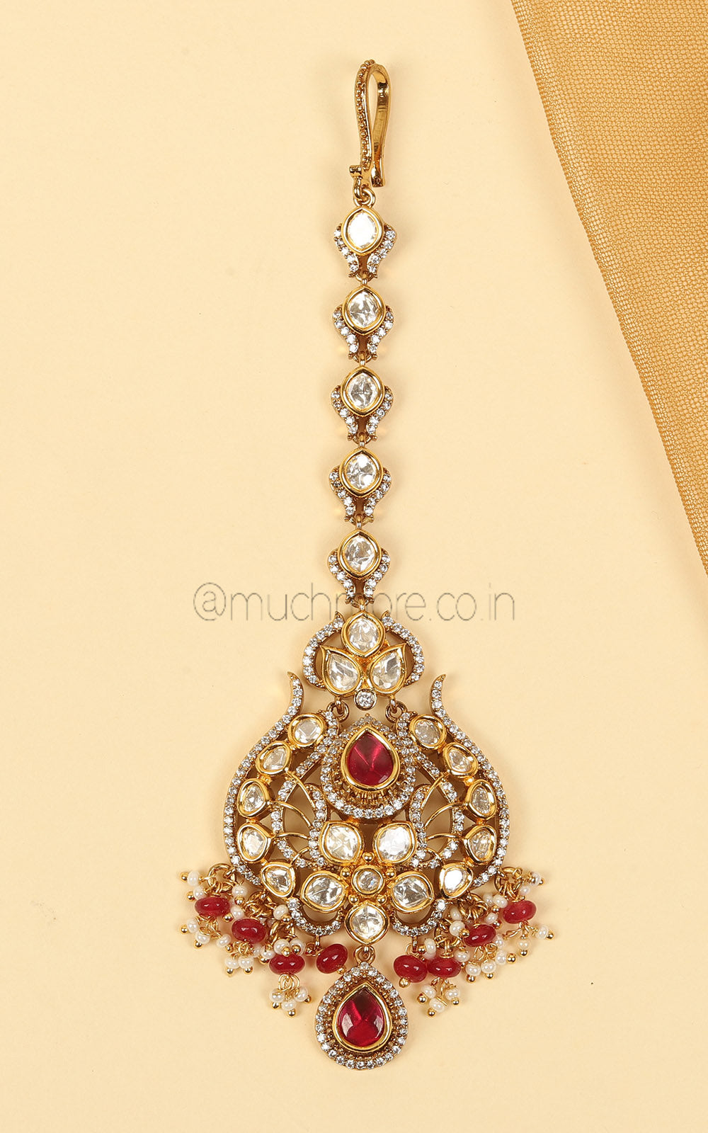 Explore Our Kundan With Diamond Ruby Maang Tikka