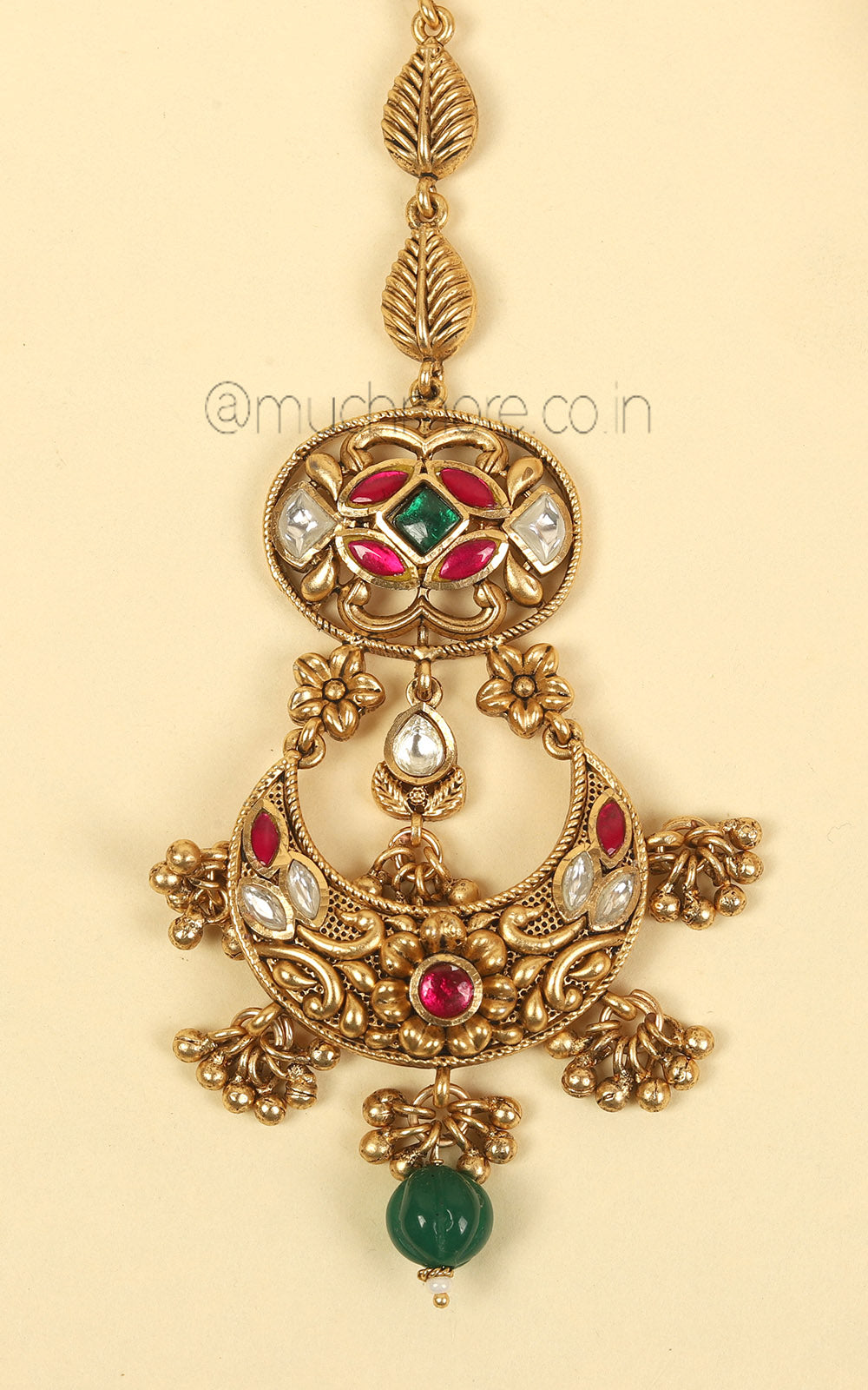 Shop Elegant Traditional Maang Tikka With Rich Gold Finish