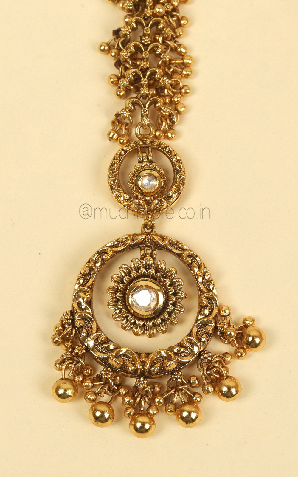 Royal Traditional Gold Look Maang Tikka Online For Women