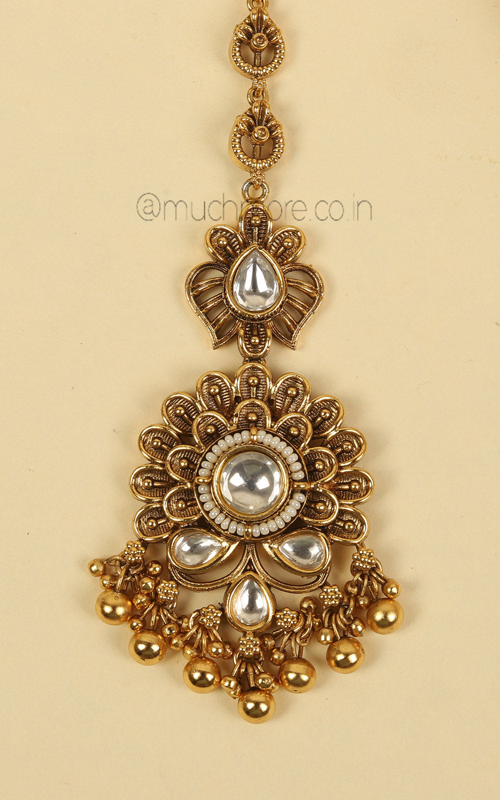 Real Look Ethnic Kundan Gold Polish Maang Tikka For Women