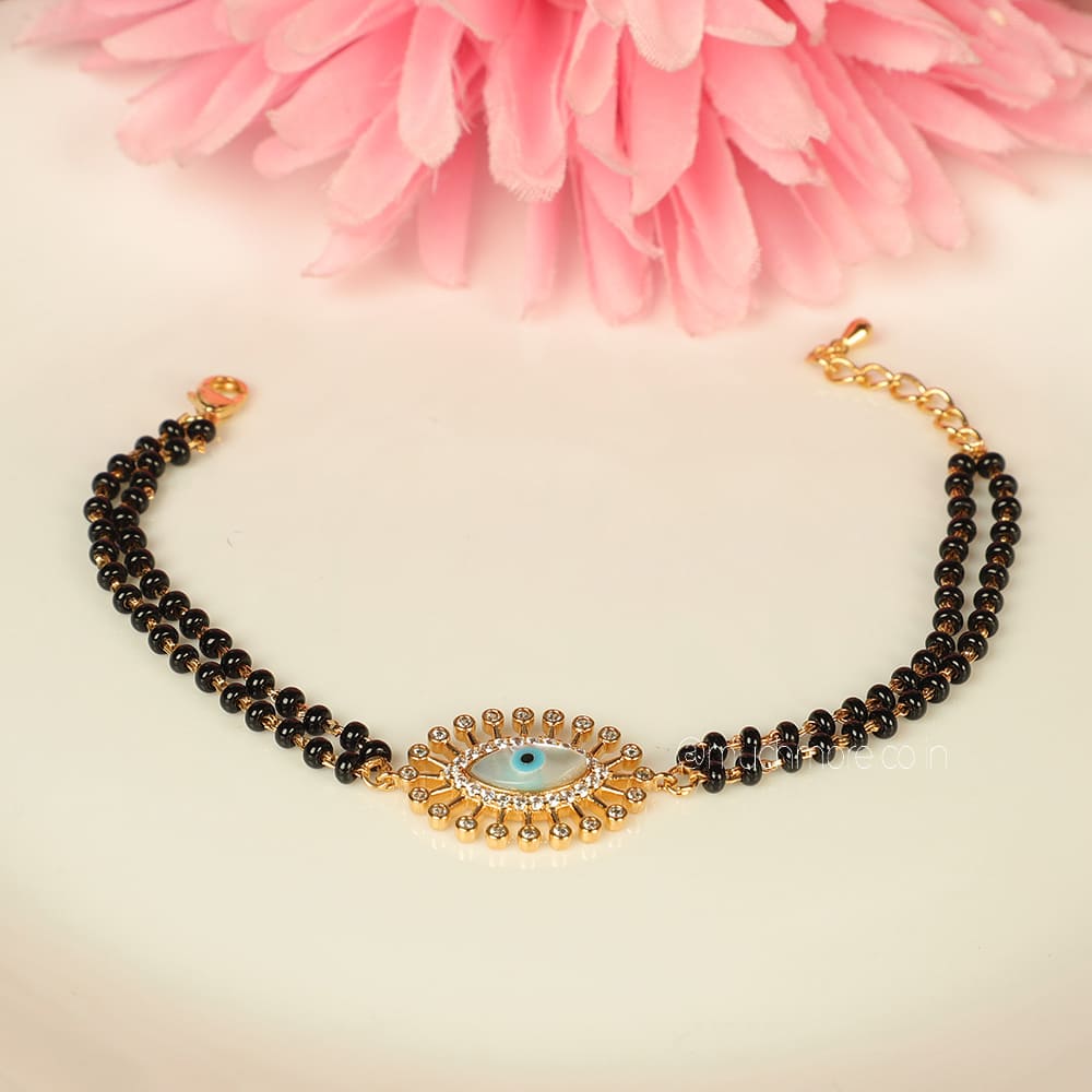 Black Moti Ladies Bracelet - Soni Fashion®