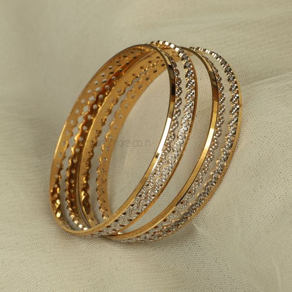 Gold Plated Women Set Of 4 Bangles 