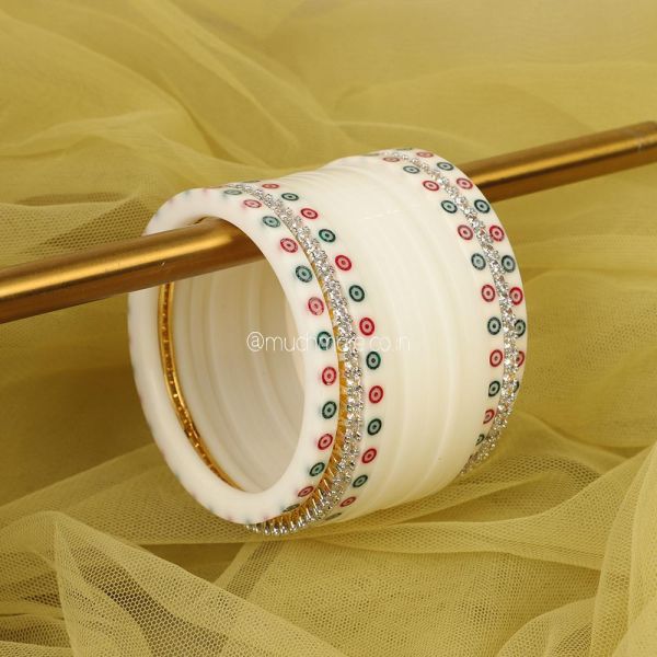 Minimalist White Wedding Chura With Dotted Bangles