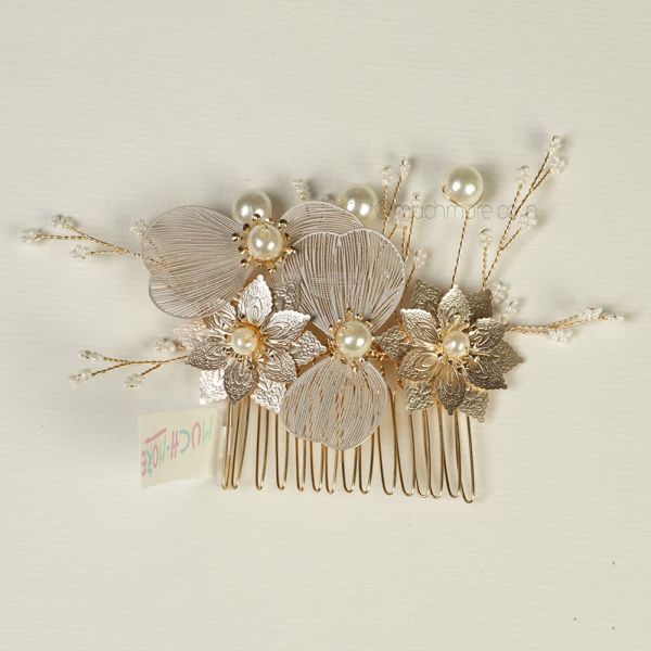 Exclusive Pearl AND Flower Hair Comb 