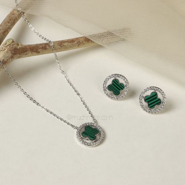 Green American Diamond Pendant With Earrings