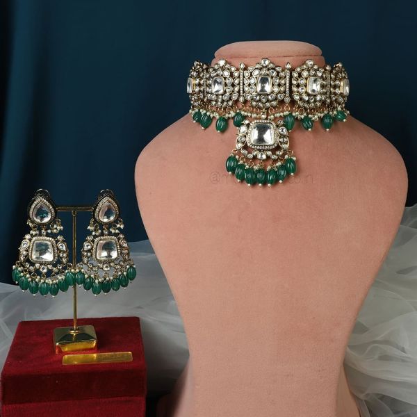 Polki Designer Choker Set With Emerald Droplets