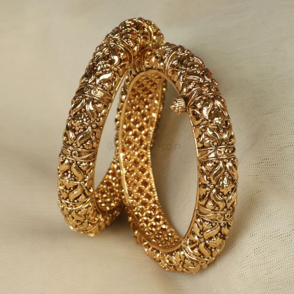 Order In India Gold Plated Traditional Bangles 