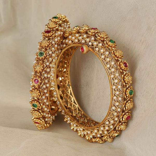 Gold Look Ru by Green Pearl Bangles Online 