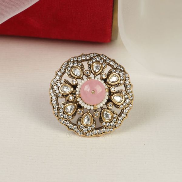 Antique Look Classic Kundan Light Pink Ring