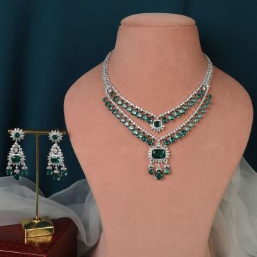 Double layer Luxury Green Diamond Necklace 