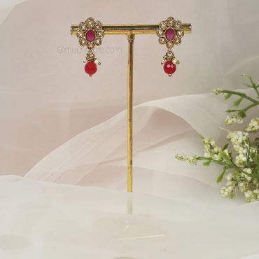 Antique Gold Tone Ruby Small Size Earrings