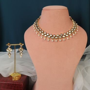 Classic Gold Polish Kundan Necklace With Pearl Drop