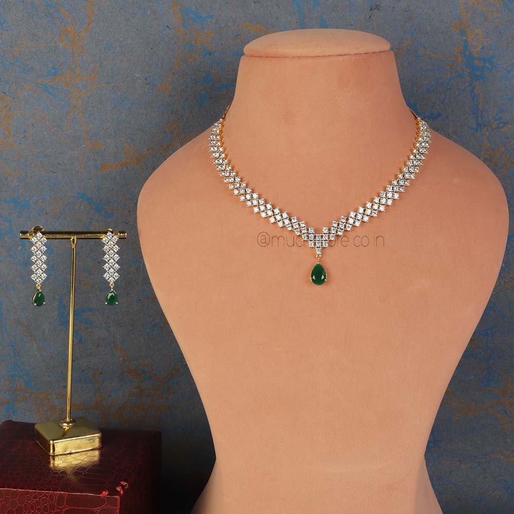 Green Diamond Choker Necklace set with maangtikka | Gemzlane
